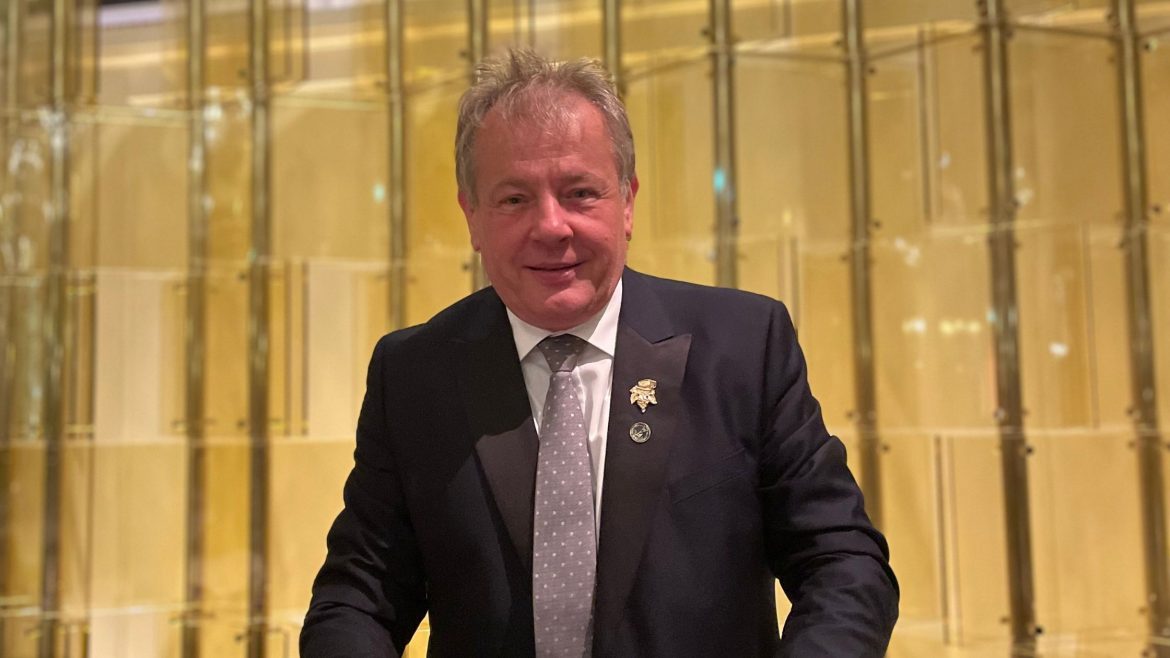 YO ? Jean-Luc Jamrozik : « Je souhaite être le président du renouveau ! »