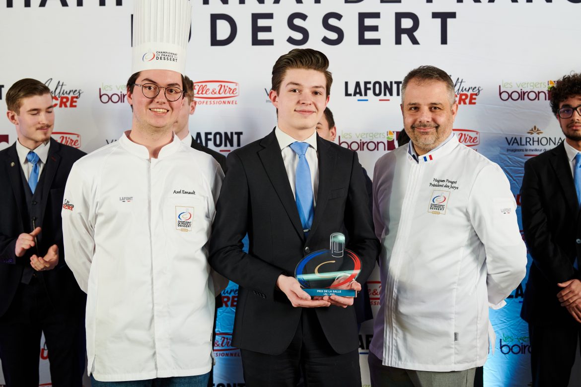 YO ? Nathan Cornet reçoit le « prix de la salle » au Championnat de France du dessert 2023