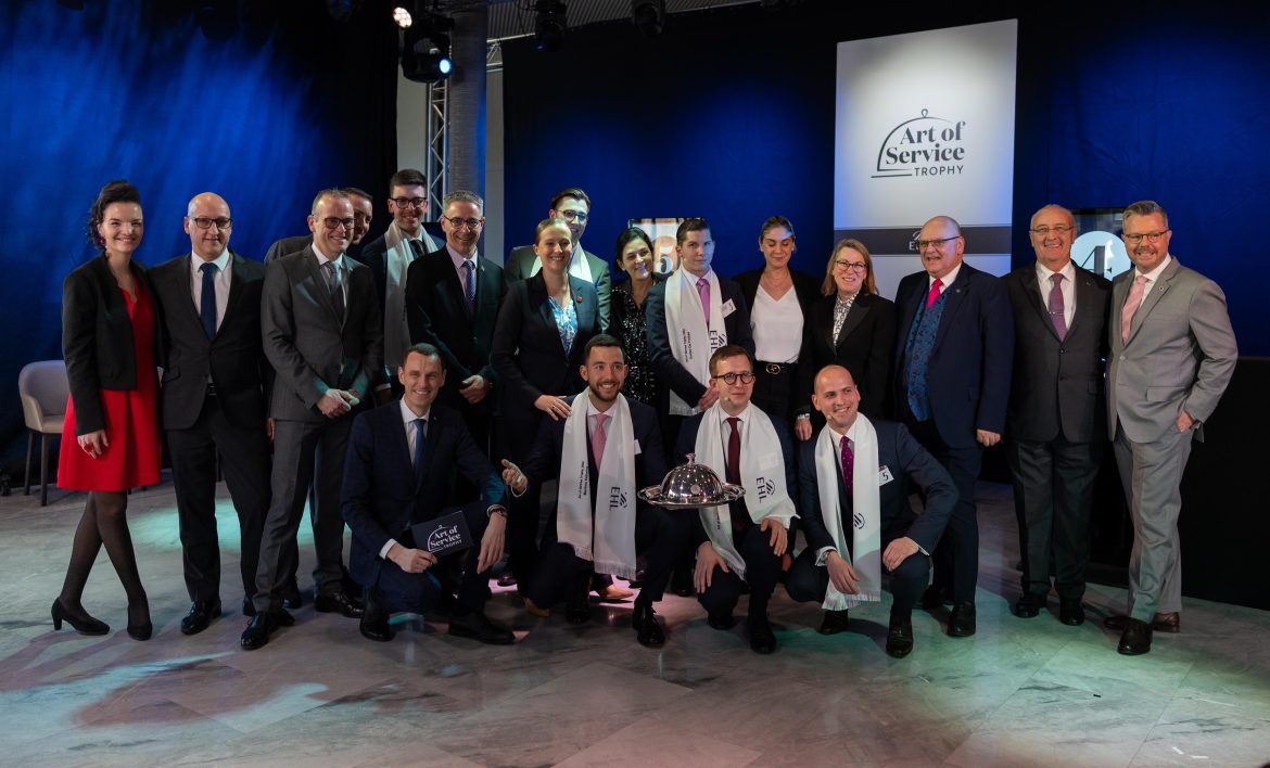 YO ? Maxime Delorme remporte la première édition « Art of Service Trophy » de l’École hôtelière de Lausanne