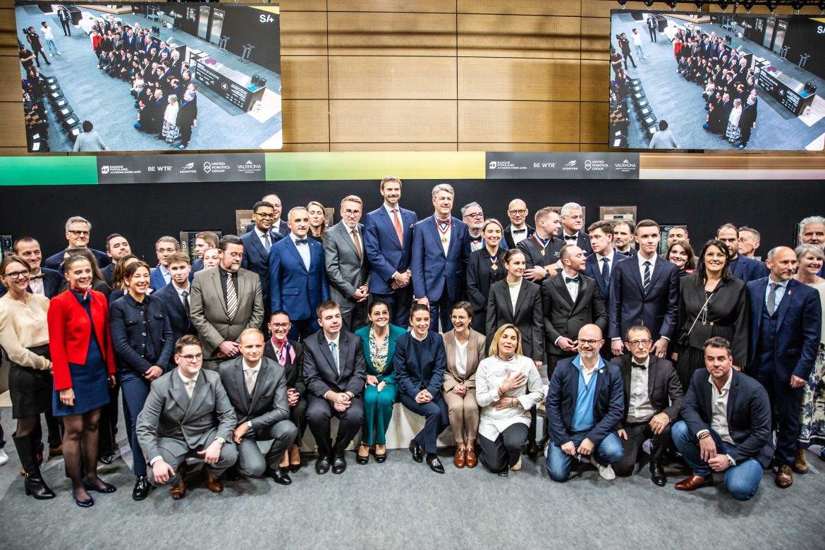 YO ? SIRHA Lyon 2025 : Aurélien Houénard (professionnel) et Tom Chesneau (élève) remportent le Trophée du Maître d’Hôtel